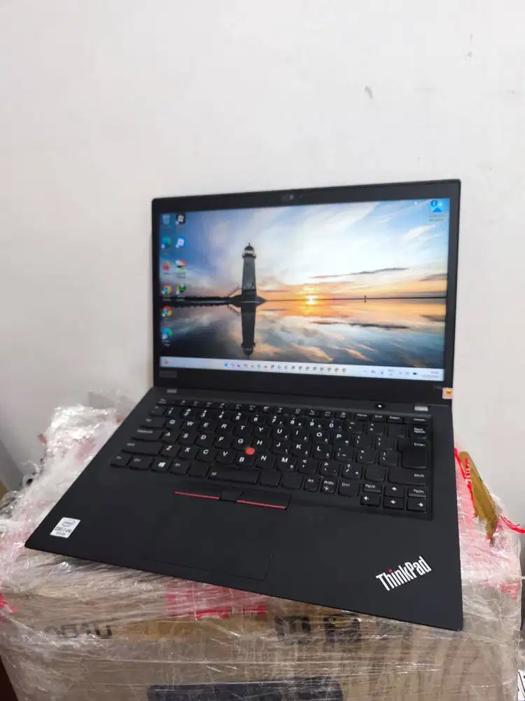 READY LENOVO T14S CORE I7 GEN 10 | RAM 16GB| SSD 256GB LAYAR TC