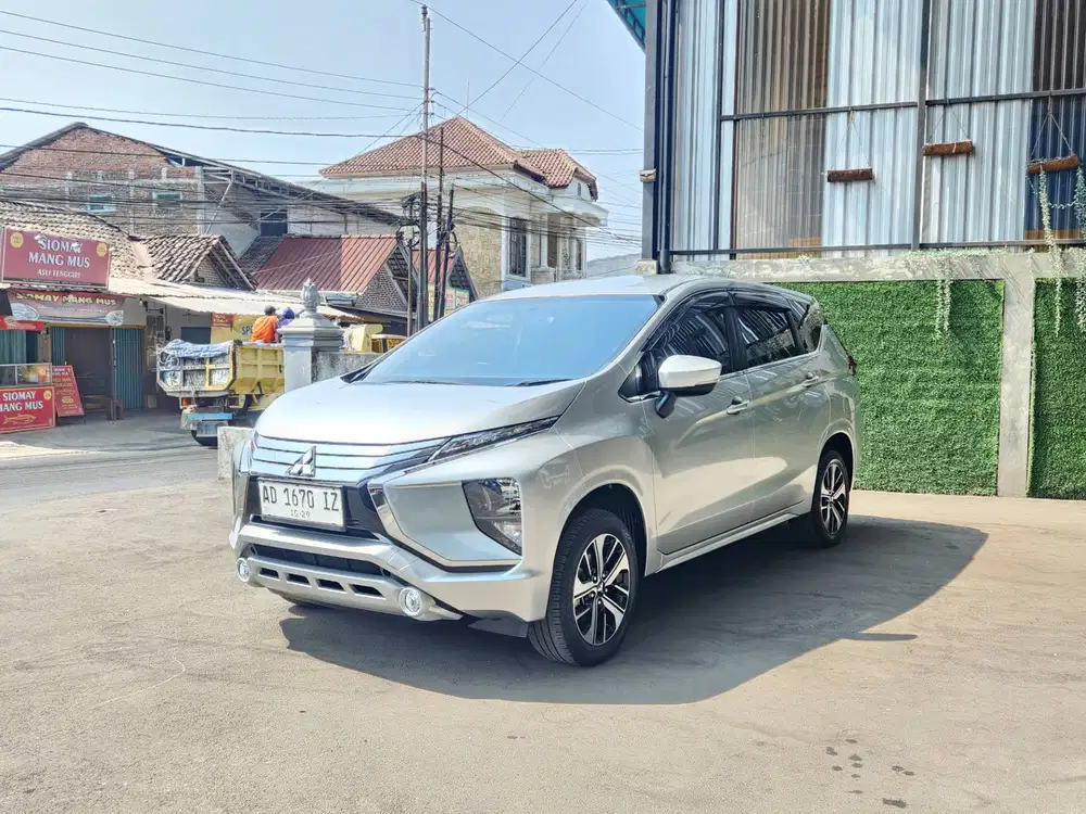 Xpander Sport 2019 km rendah