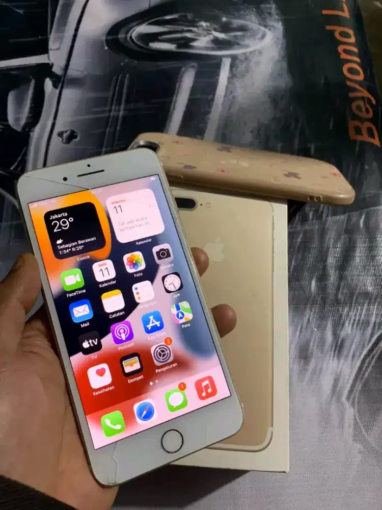 iPhone 7+ ibox 32 gb