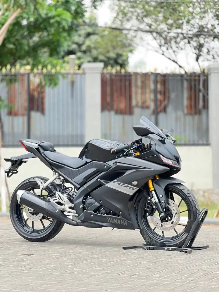 YAMAHA YZF R15 V3 2021 HITAM KM 10K PAJAK PANJANG ANTI REWEL