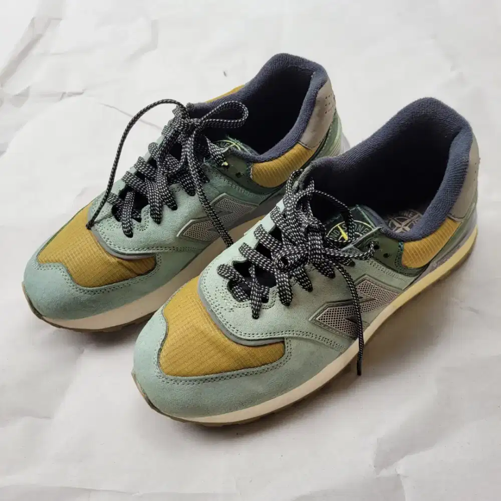 Sepatu New Balance Island Stone seken No 41.5