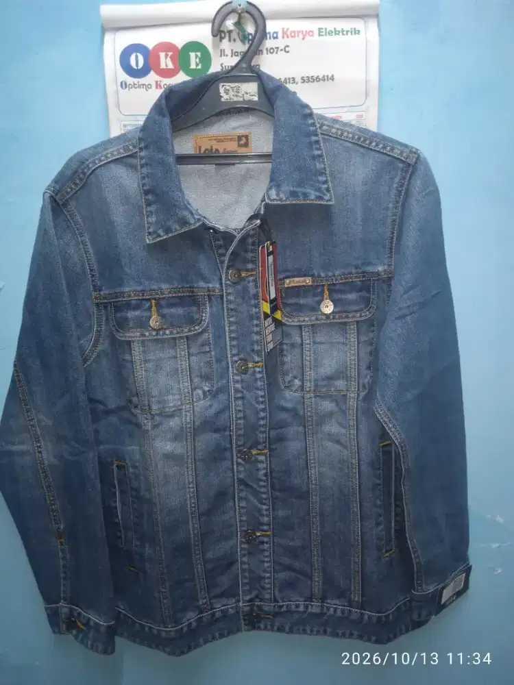 Jaket lois jeans ukuran M mjb 216 d