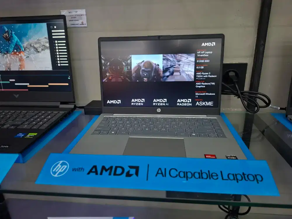 HP Laptop 14-em0xxx AMD Ryzen 3 7320U 8GB/512GB