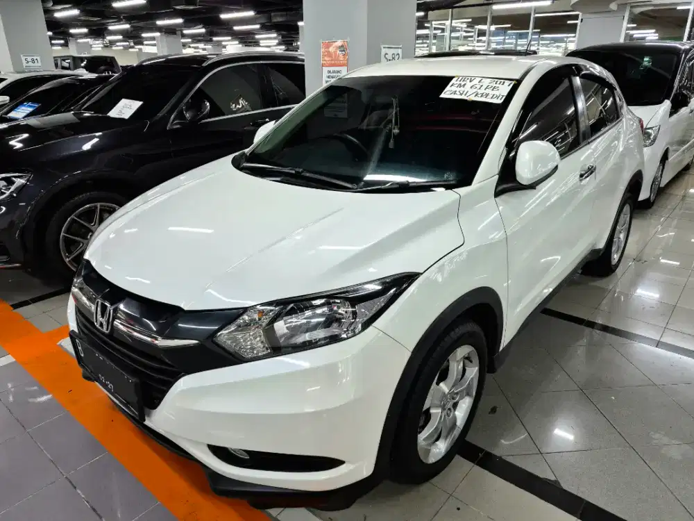 {Km 62rb} 2017 HRV E Pjk 2/2027 Body Mulus Interior Orsinil Siap Pakai