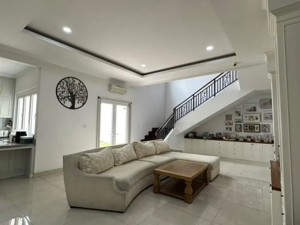Rumah Hadap Utara Full Furnished Lebar 12 - Cluster Goldfinch The Springs Gading Serpong