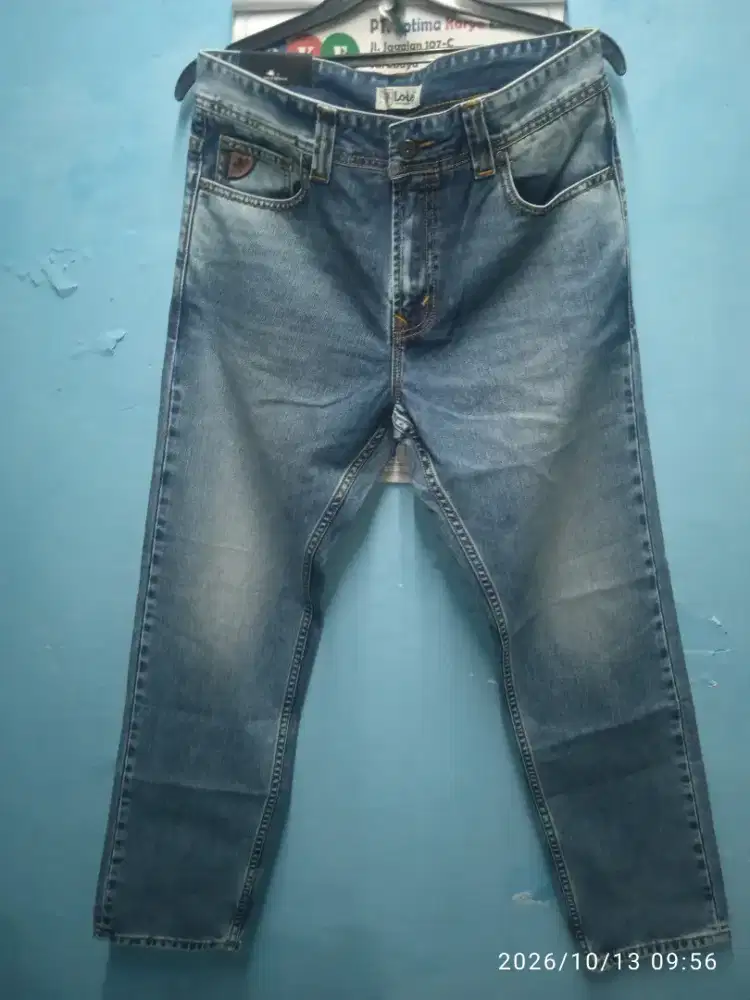 Celana lois ukuran 34 slim bfl 2601e