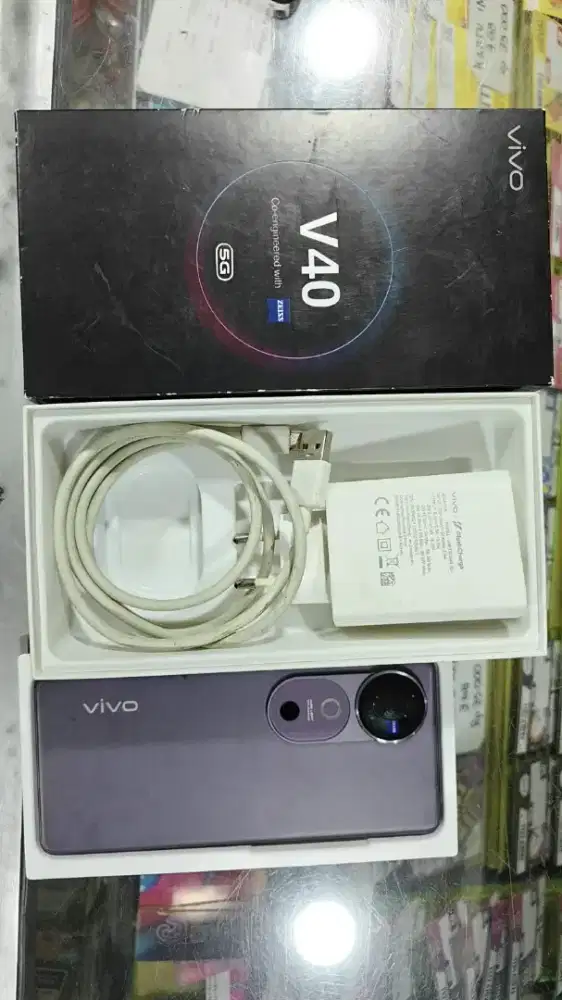 Vivo v40 5g 12/256