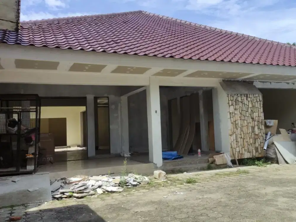 DIJUAL TANAH & BANGUNAN NGANTONG BINTARO RAYA