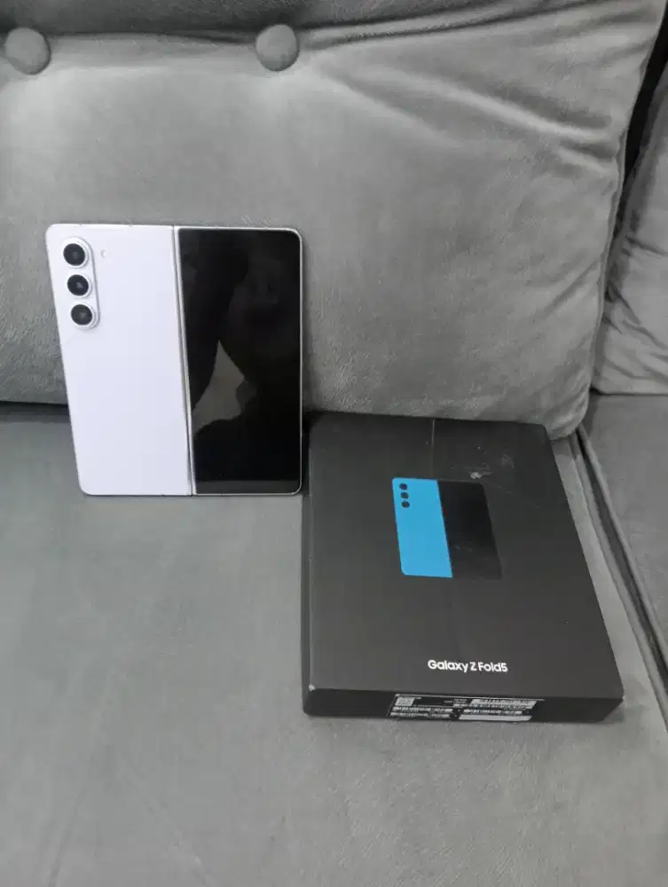 Samsung Z fold 5 12/256gb