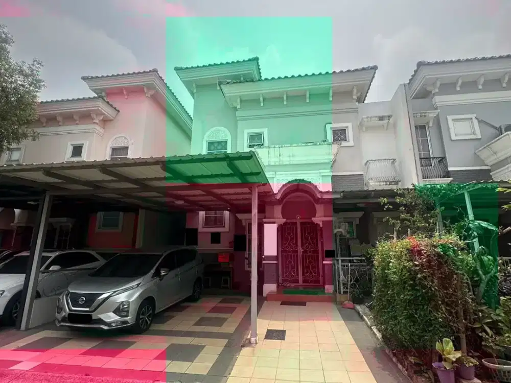 Rumah 2 Lantai 4+1 Kamar Lokasi Strategis di Alicante
