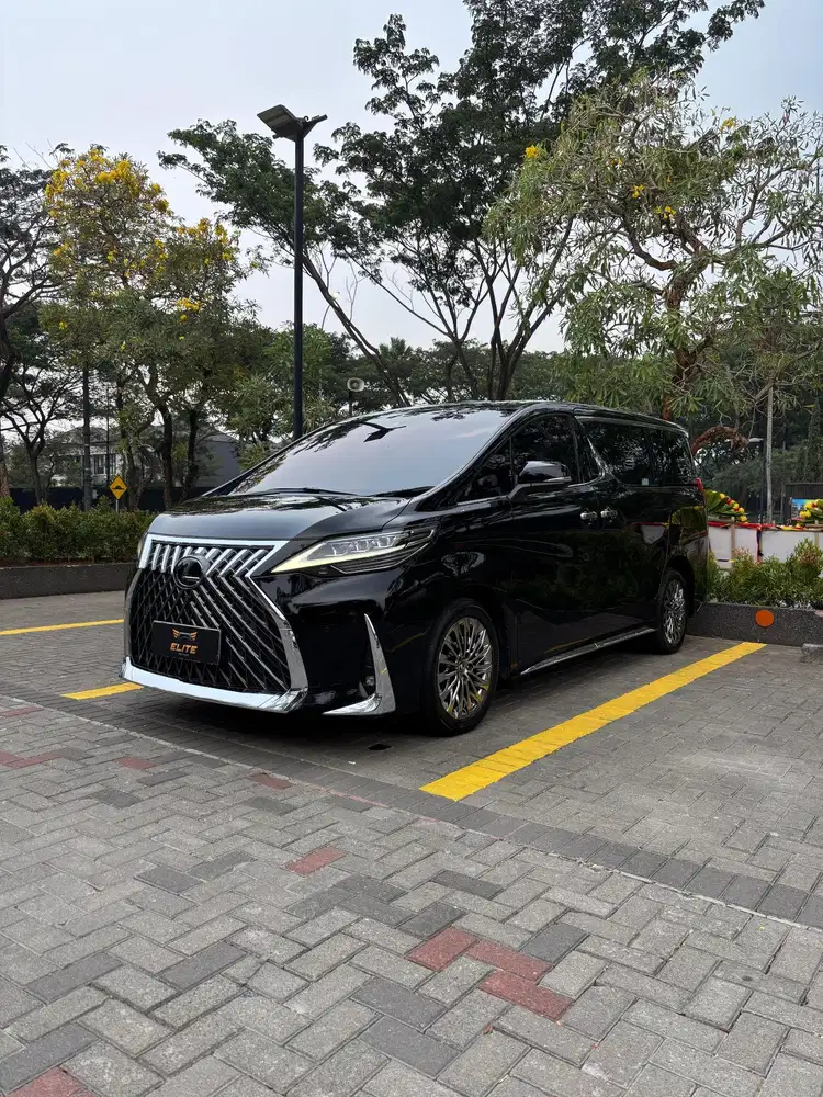 Lexus LM350 4 Seater VIP 2021 NIK 2021 Low Odo