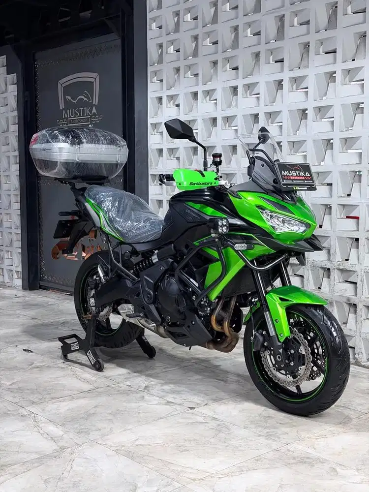 KAWASAKI VERSYS 650 2022 LOW KM 3RB LIKE NEW FULL AKSESORIS