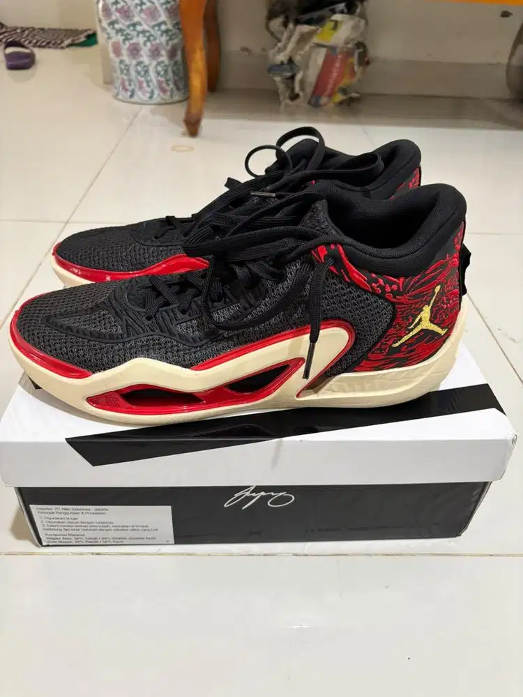 Sepatu Basket Air Jordan Tatum 1