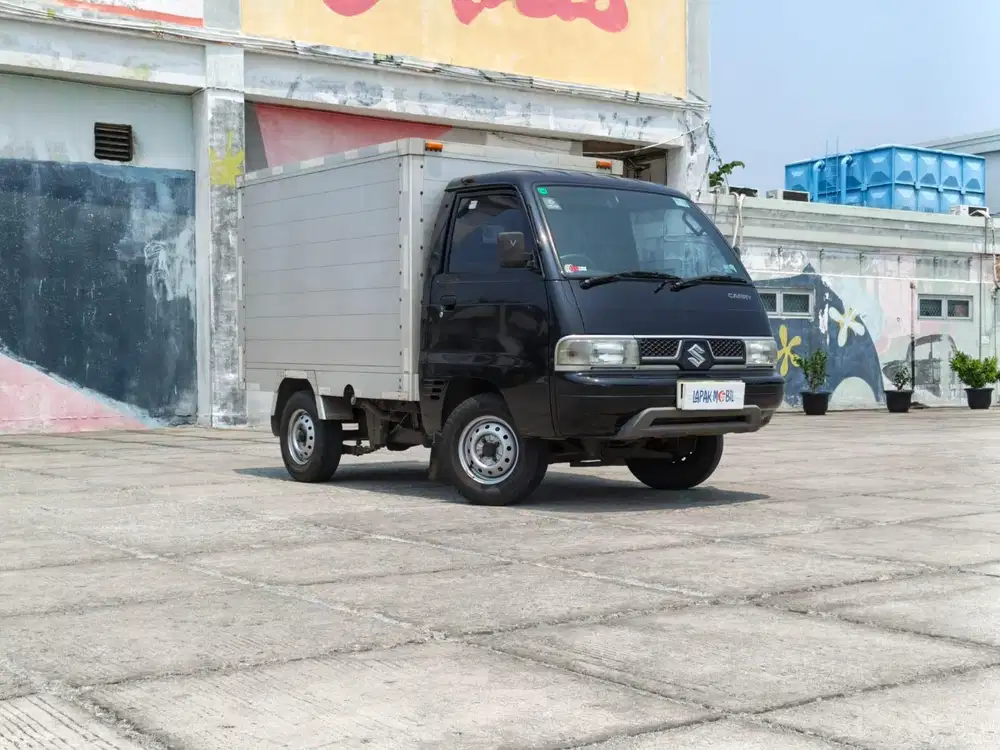 Suzuki Carry 1.5 Futura Box Manua 2018 Km 78rb masih mulus terawat
