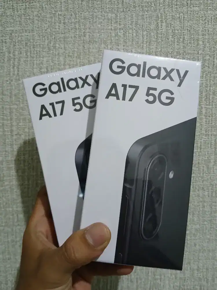 Samsung galaxy A17 5G RAM 8+8/256GB,New Fresh segel garansi resmi.