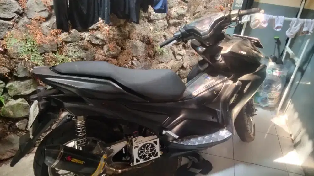 Aerox new connected 2022