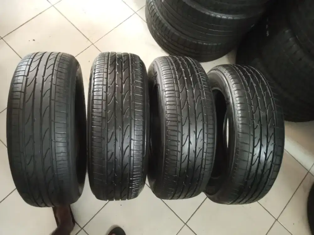 BAN MOBIL COPOTAN RING 17 215/60 BRIDGESTONE ALENZA
