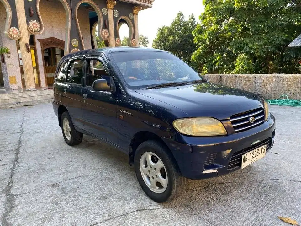 Daihatsu Taruna 1.6 CX 2000 jumilan bisa tukar tambah sekoto badas