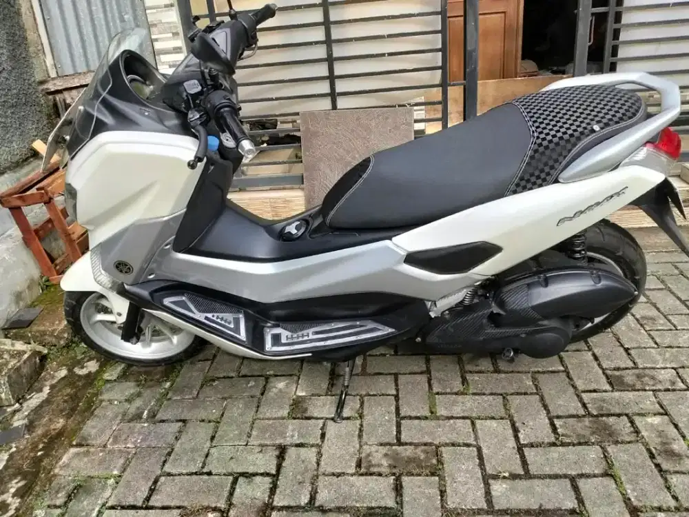 YAMAHA N MAX 2016 SS  LENGKAP