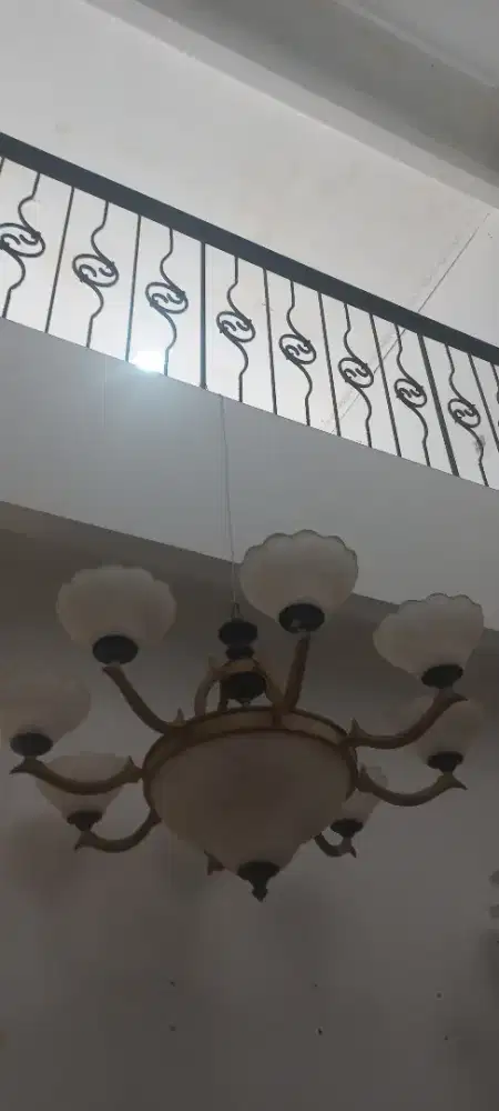Lampu hias gantung