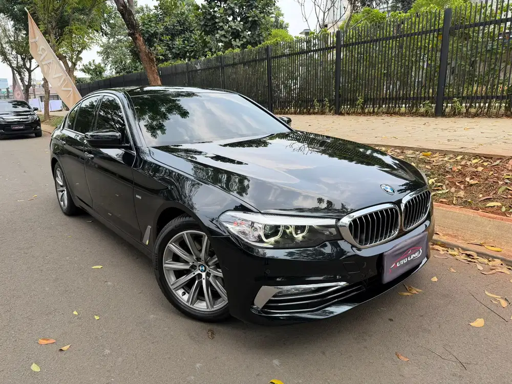 bmw 520i 2018 pk19 km30rb like new tgn1 dari baru gress