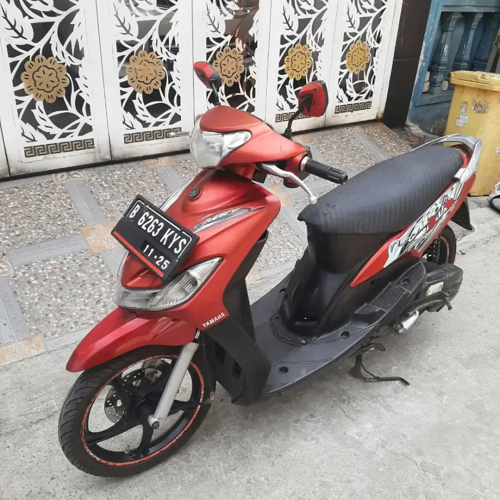 Yamaha Mio 2010 ss lengkap mesin bagus stater tokcer plat Bekasi Kota