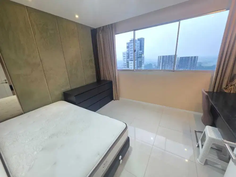 Dijual Apartmen Paddington 3BR Full Furnish
