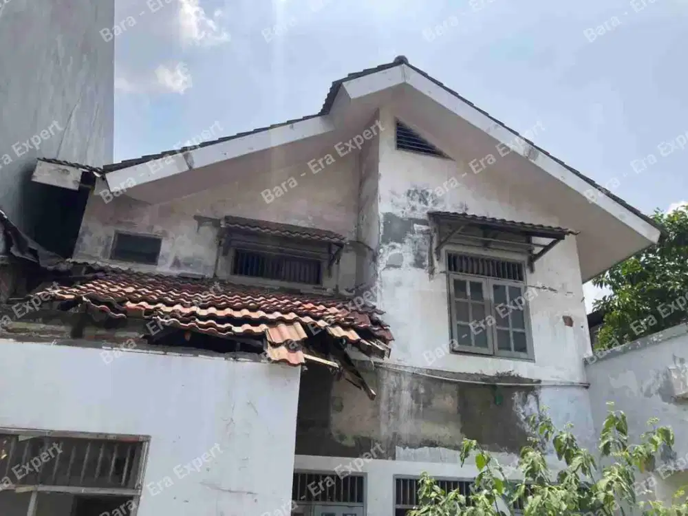 Jual cepat rumah hitung Tanah pinggir jalan di Rawamangun. Harga di bawah pasaran!!!
