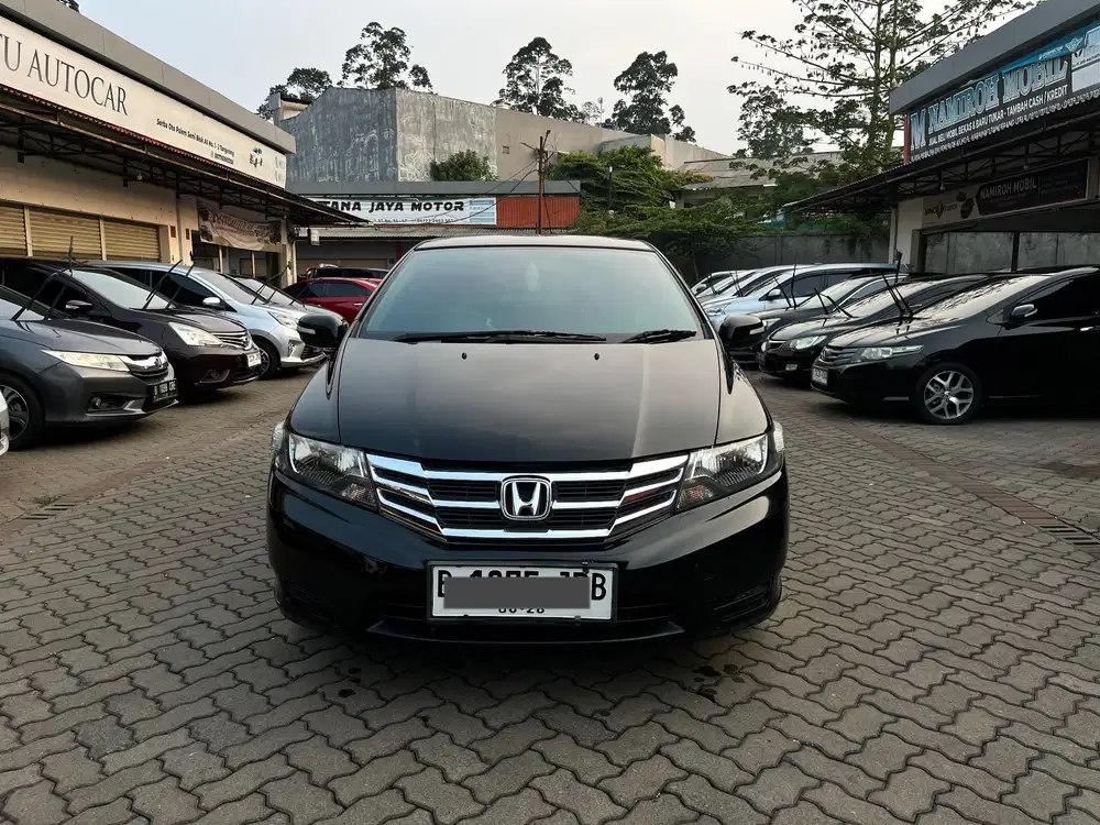 10JT CITY E RS AT 2013 BLACK EDITION RARE !!