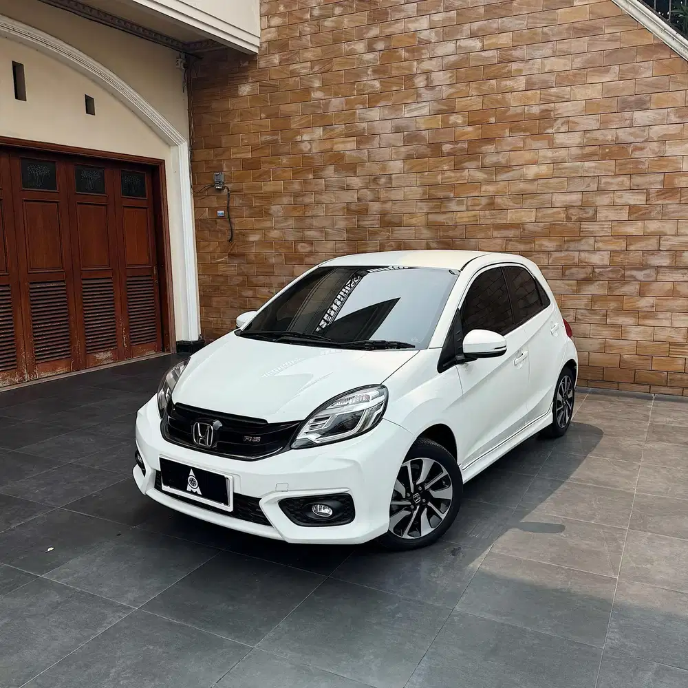 ( Km 38.000 ) 2017 Honda Brio 1.2 RS A/T