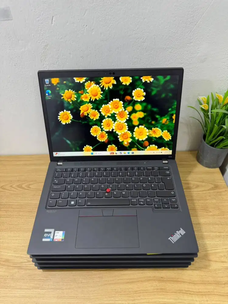 Laptop Lenovo Thinkpad X13 G2 CORE I5 GEN12 Ram 16GB 13.3inch N-WJ