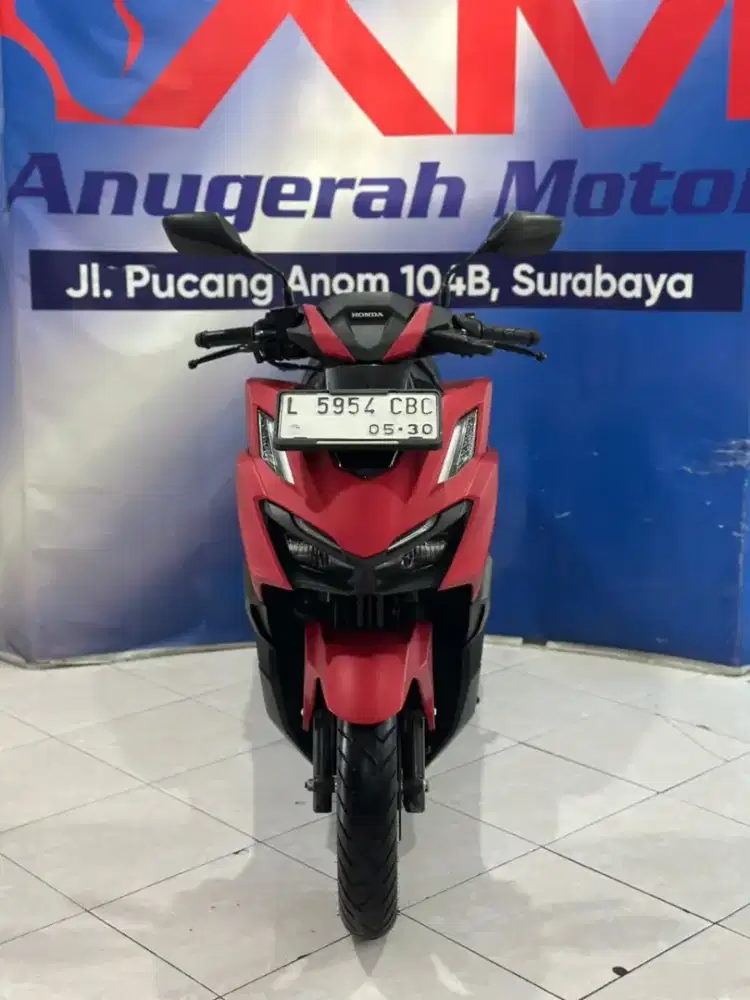 low km Honda New Vario 160 Cbs tahun 2025