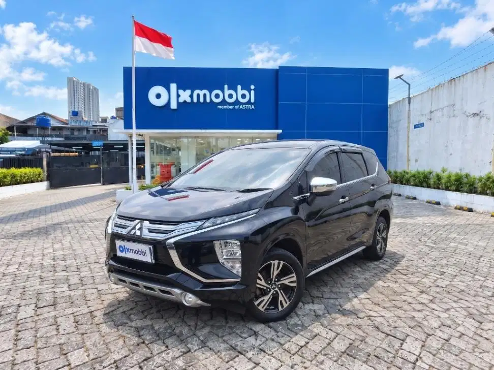 LOW DP Mitsubishi Xpander 1.5 Ultimate Bensin-AT 2021 TRK