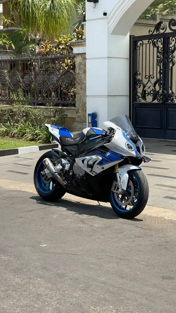 BMW HP4 TT ZX10, H2, V2, V4, S1000RR, RSV4