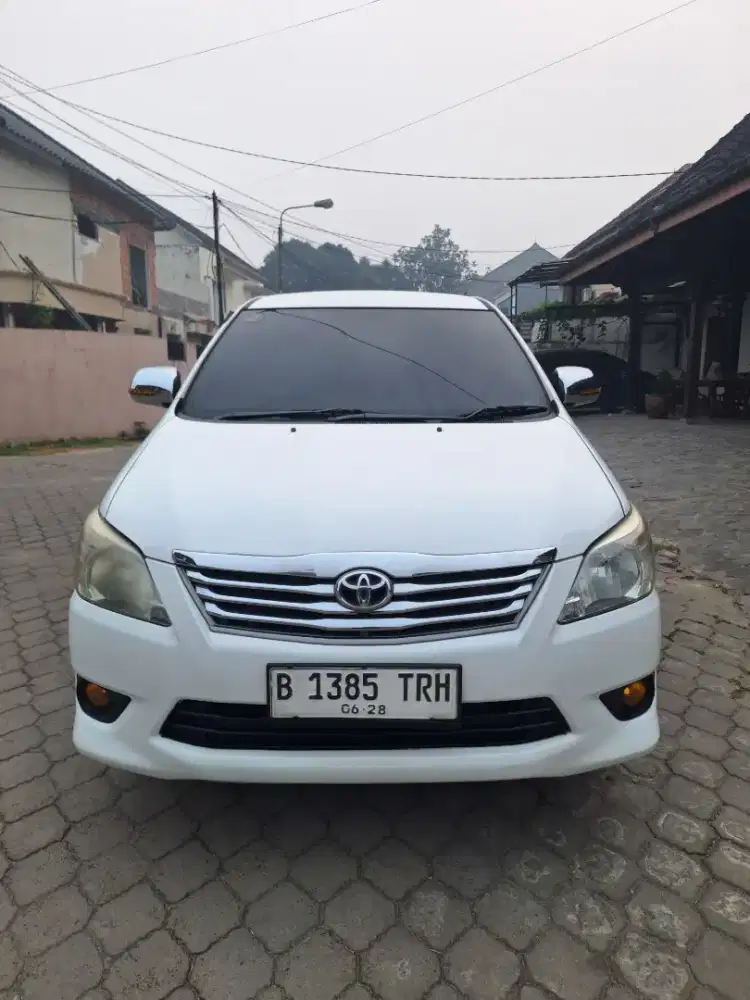Di jual innova 2.0 g matic 2013