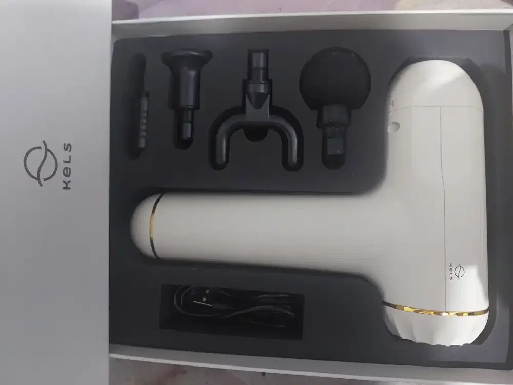 Kels Massage Gun (pemijat / pijat / mesin pijat)