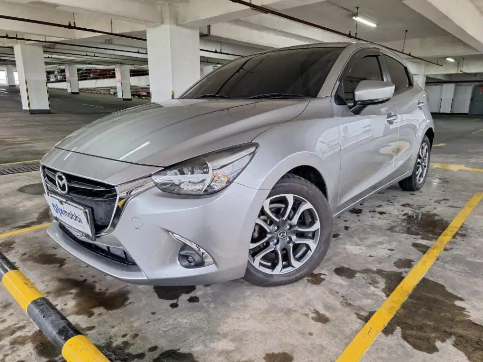 LOW DP Mazda 2 1.5 R Bensin-AT 2017 XLB