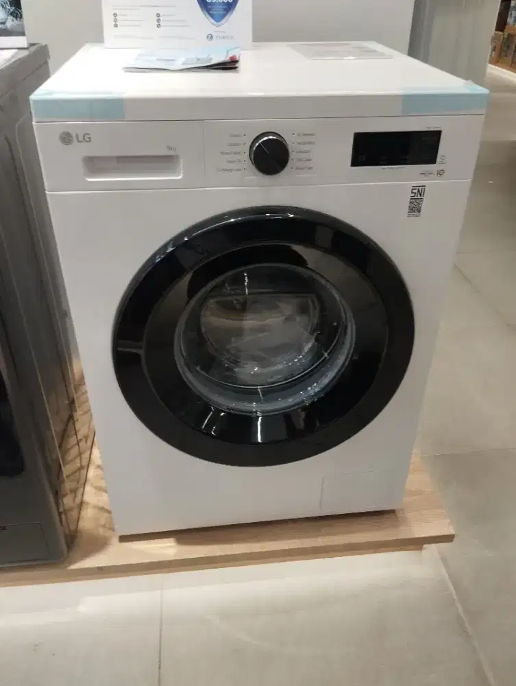 LG mesincuci front loading l