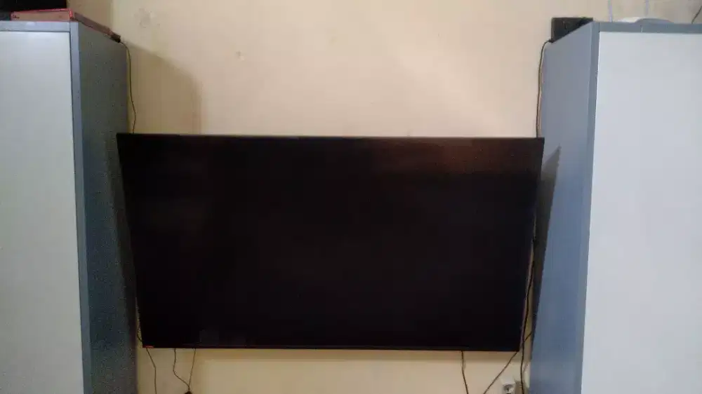 Tv changhong 65 inch smart android
