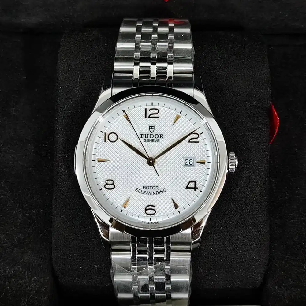 BNOS Tudor 1926 41mm Automatic Golden index and hands 91650 (2024)