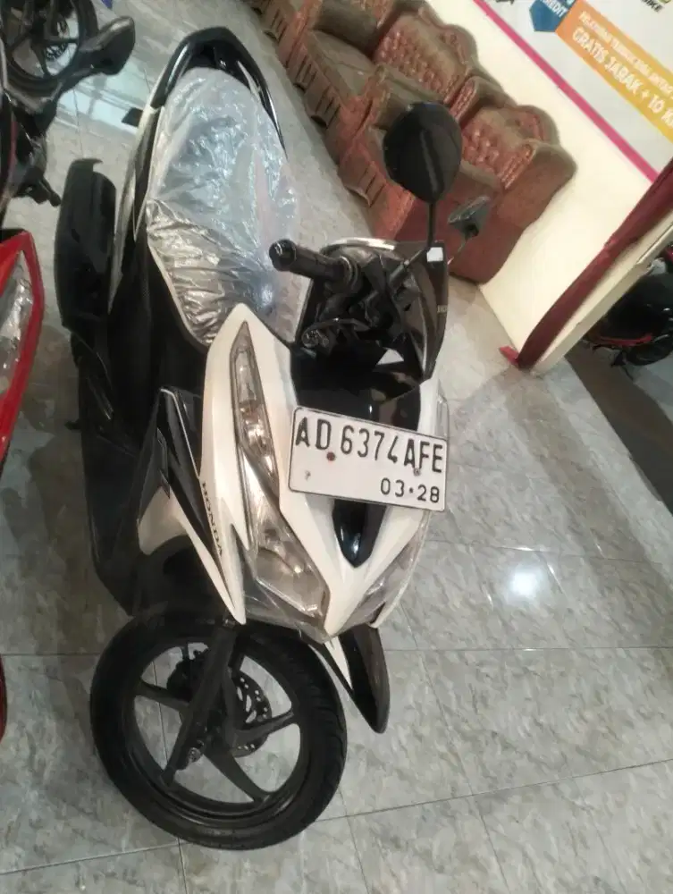 Honda Vario 125 old/kzr murah dan berkualitas