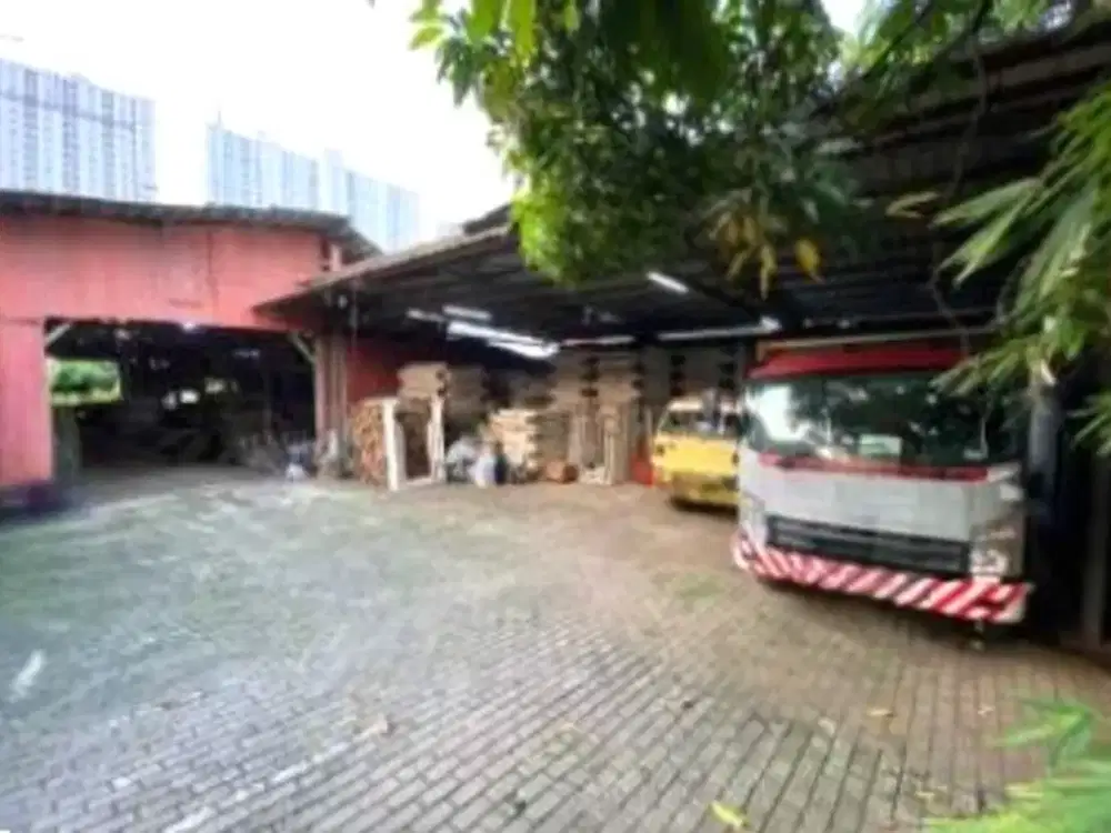 Tanah Jl Jendral Basuki Rahmat luas 1335m Cipinang Jatinegara Jakarta Timur