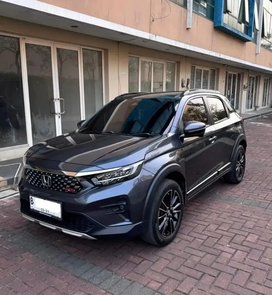 Honda WRV RS sensing 2024  tangan 1 service record