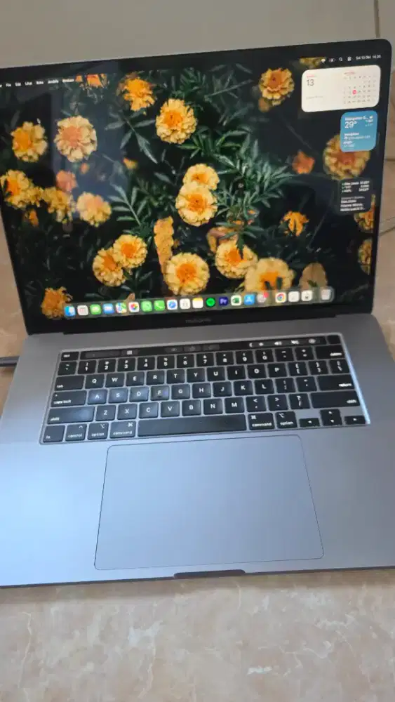 Macbook pro 2019 16 inch touchbar