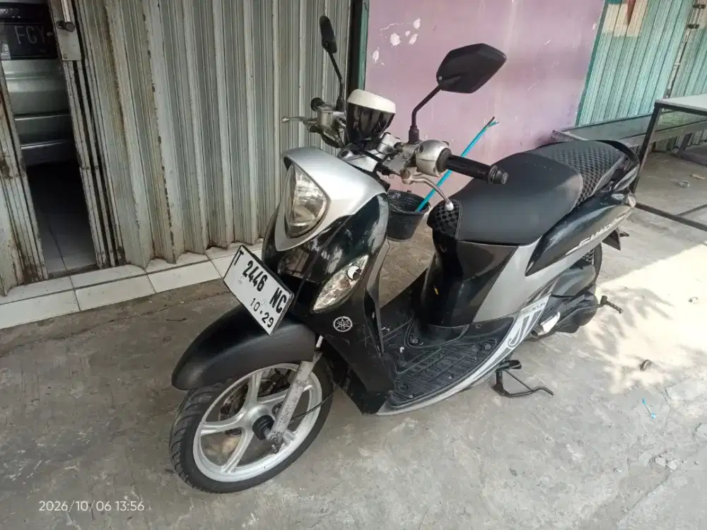 Yamaha fino 2015 premium