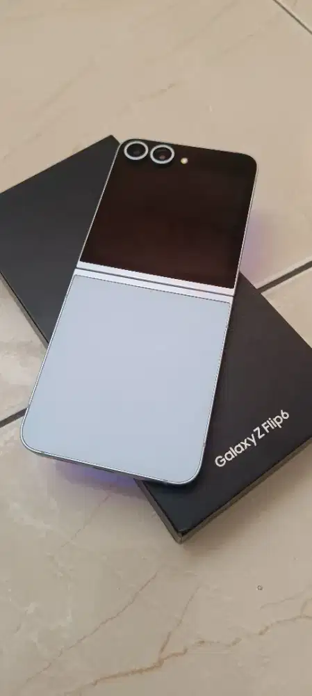 Samsung z flip 6