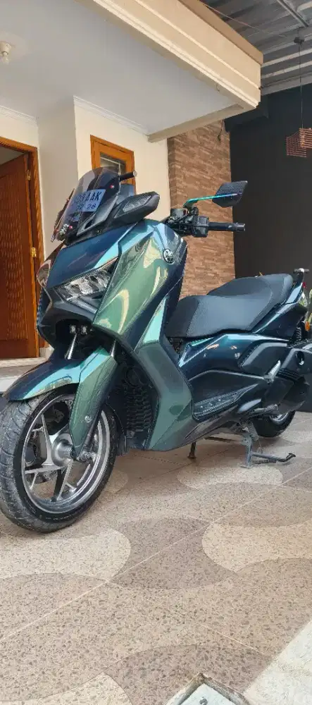 Jual Yamaha XMAX connected warna hijau tahun 2023