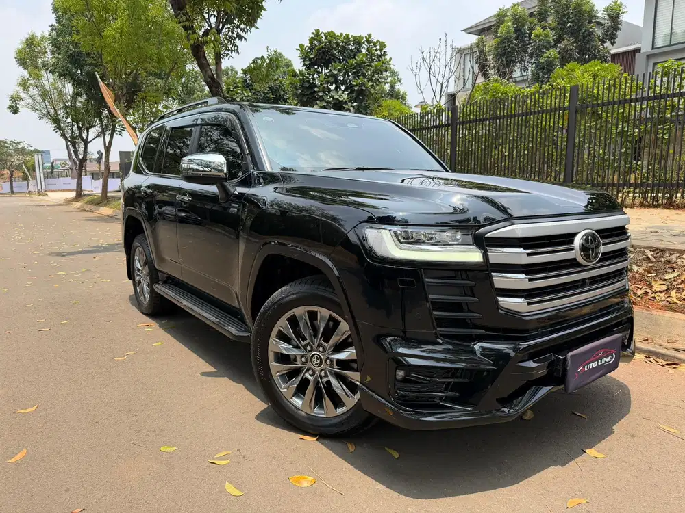 land cruiser vxr 2025 low km tgn1 full ppf gress like new