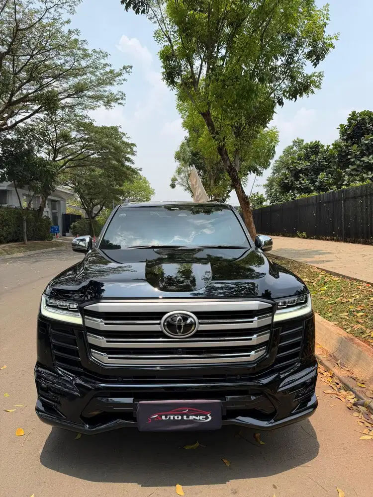 land cruiser vxr 2025 low km tgn1 full ppf gress like new