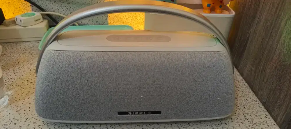 Speaker Bluetooth (Baru No Box)